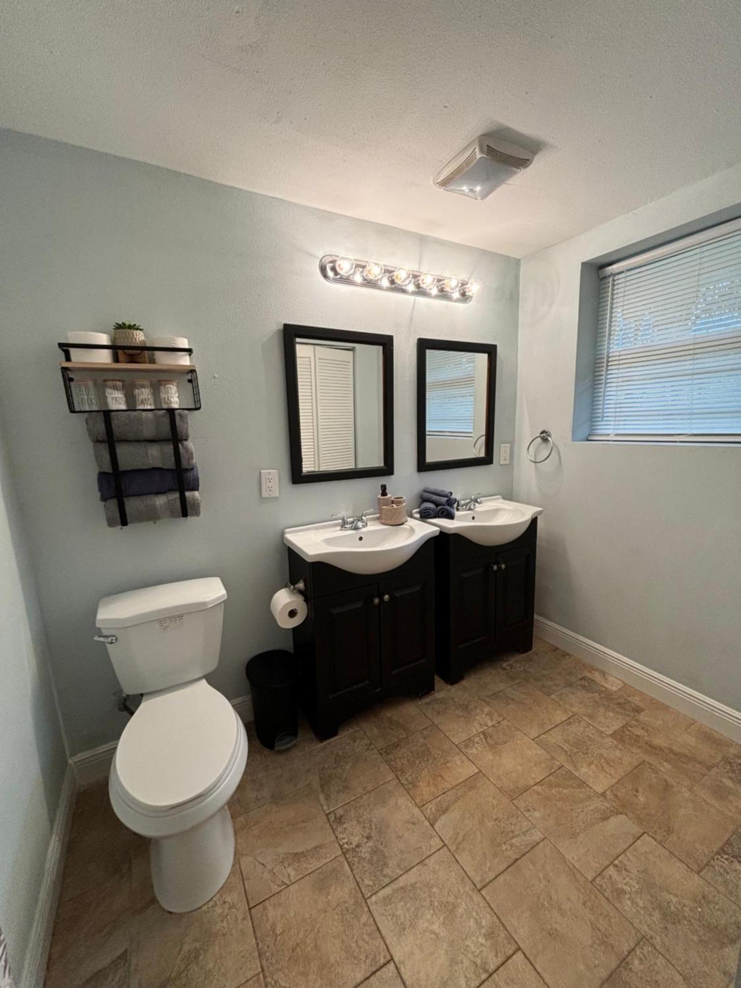 Appartement Charming 2br - Near Busch Gardens & Zoo