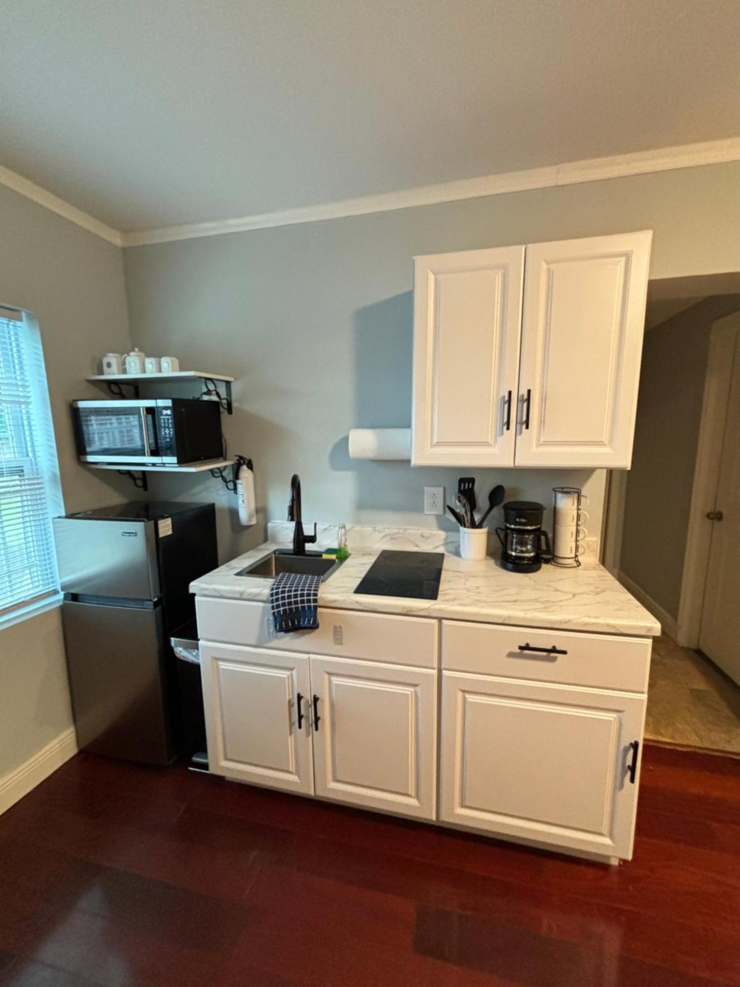 Charming 2br - Near Busch Gardens & Zoo *