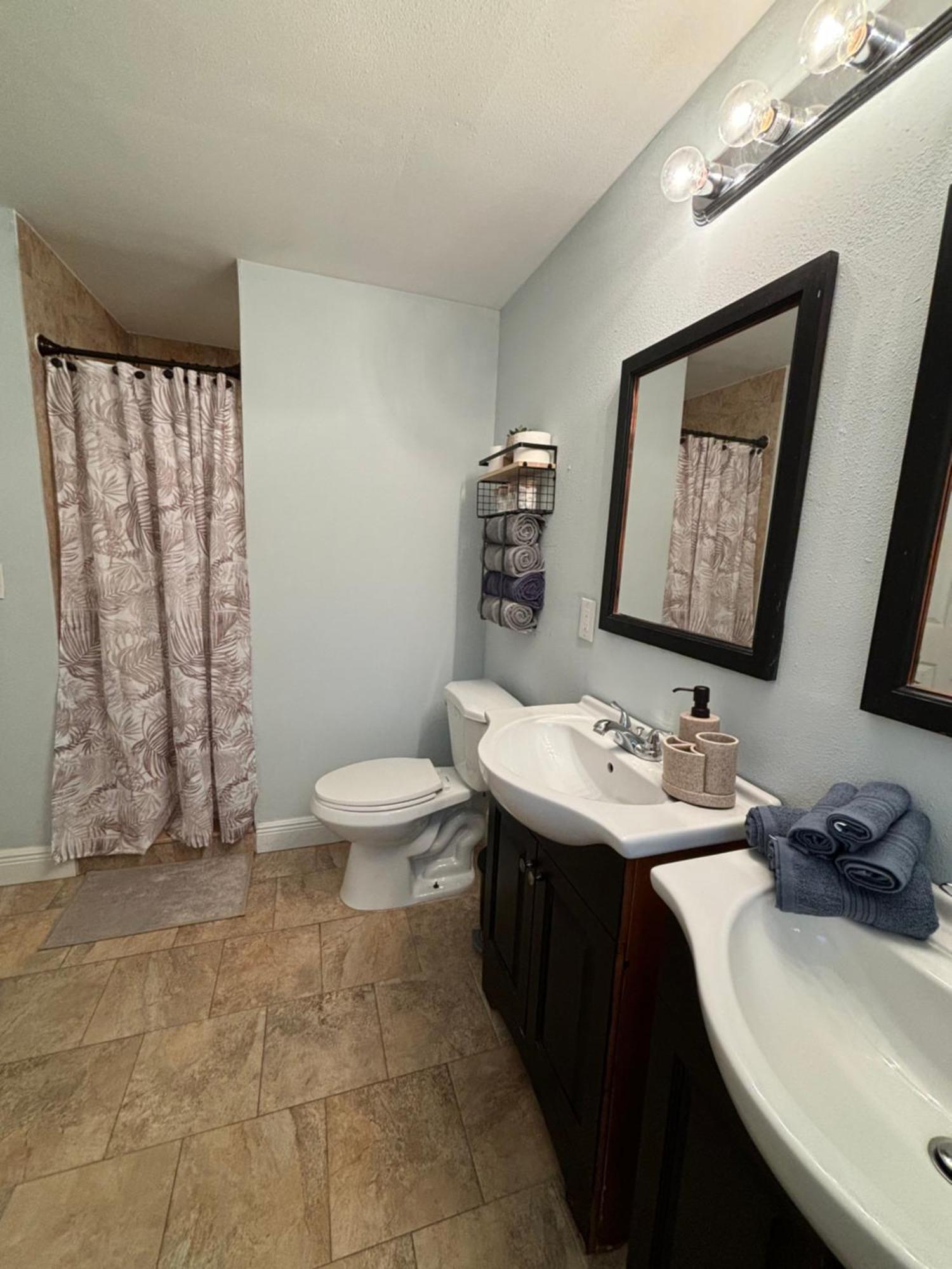 Charming 2br - Near Busch Gardens & Zoo Appartamento *